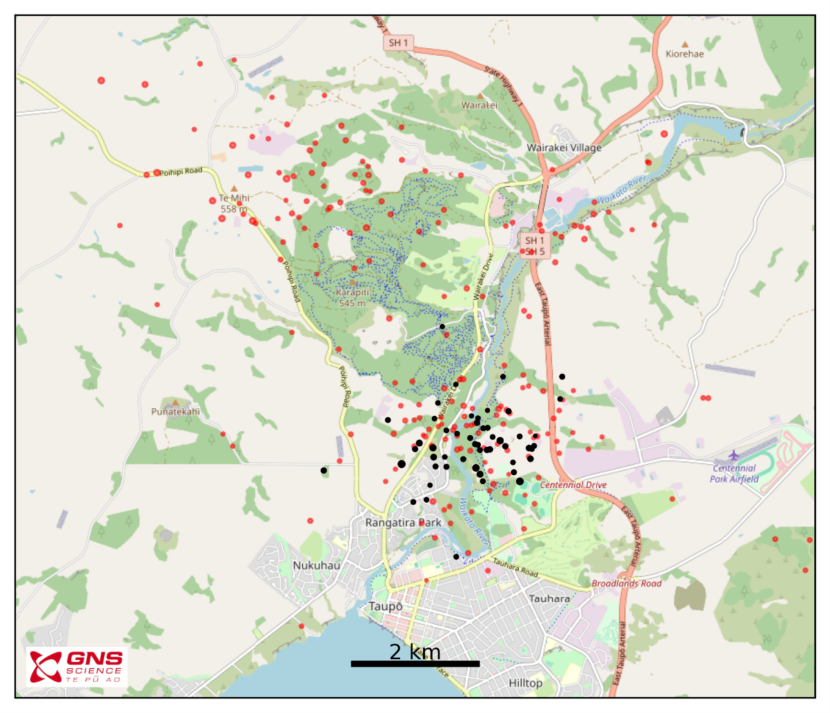 Map showing earthquakes located over the past year (red dots) with earthquakes located since yesterday (black dots) in the Taupō area, with the maximum being M2.9